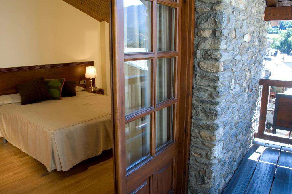 Hotel Santa Barbara De La Vall D'Ordino Pokoj fotografie