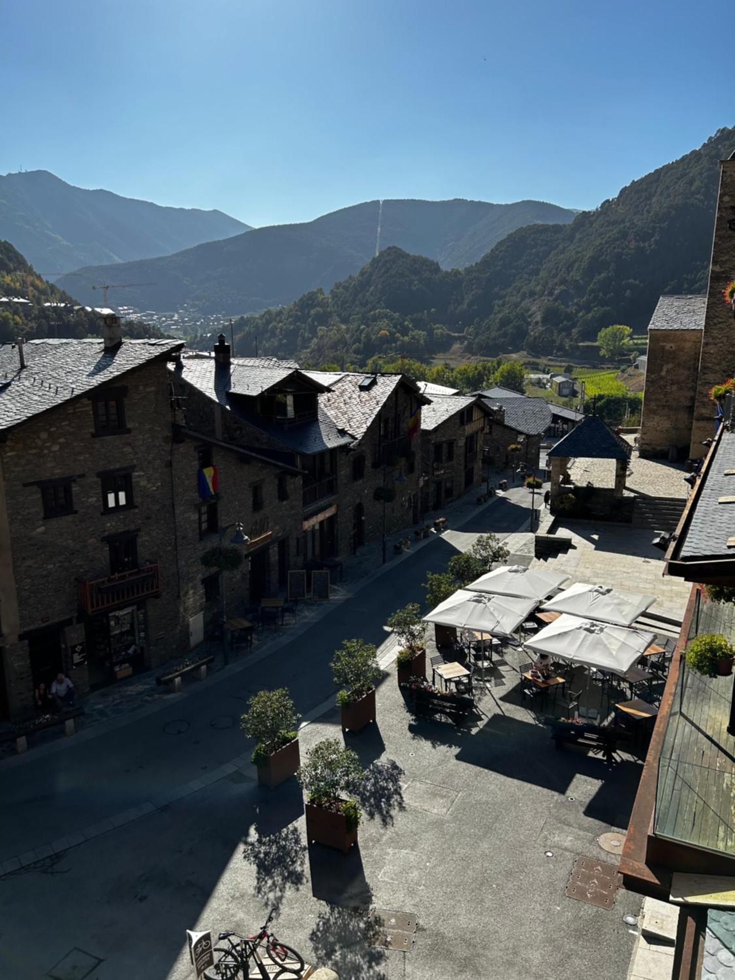 Hotel Santa Barbara De La Vall D'Ordino Exteriér fotografie