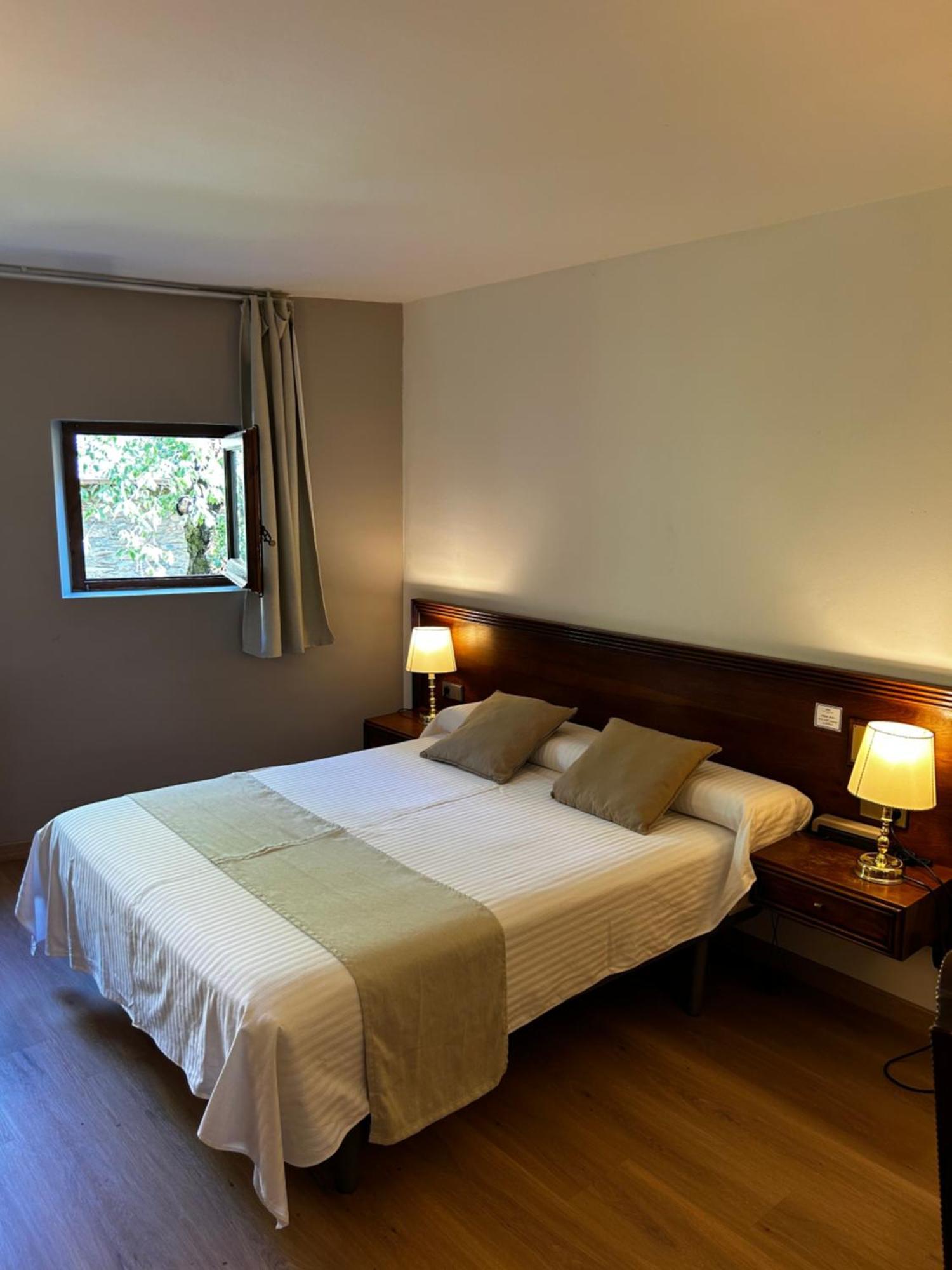 Hotel Santa Barbara De La Vall D'Ordino Exteriér fotografie