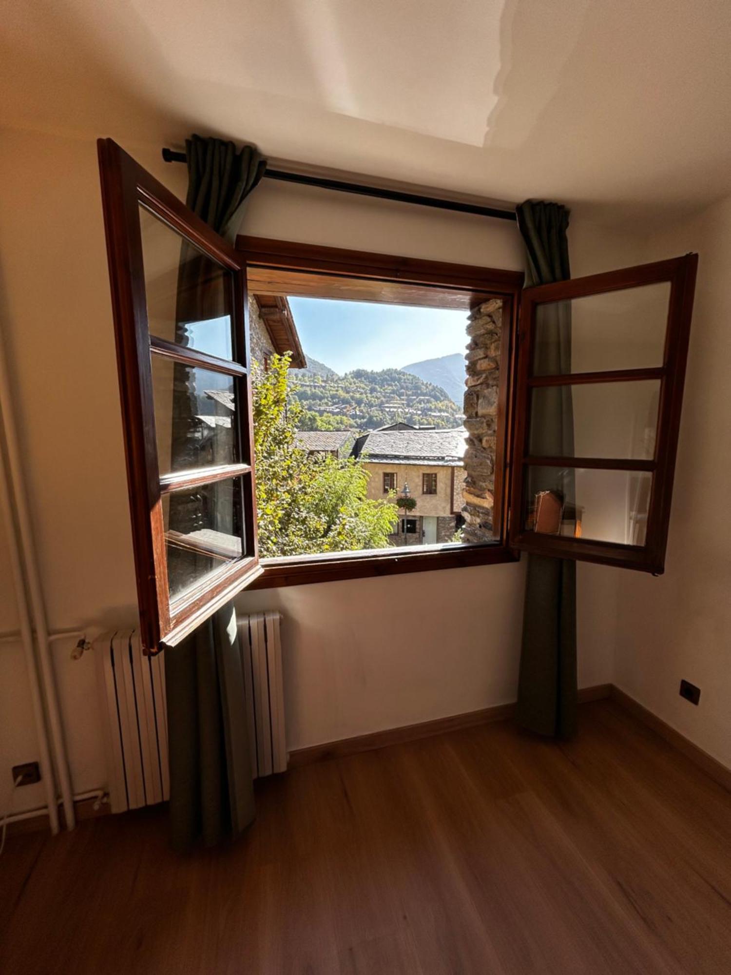 Hotel Santa Barbara De La Vall D'Ordino Exteriér fotografie