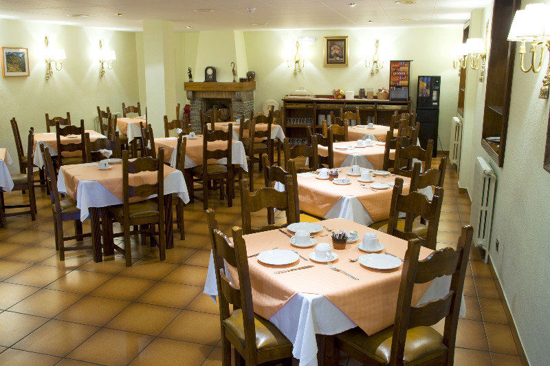 Hotel Santa Barbara De La Vall D'Ordino Exteriér fotografie