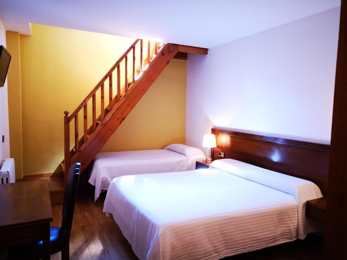 Hotel Santa Barbara De La Vall D'Ordino Exteriér fotografie